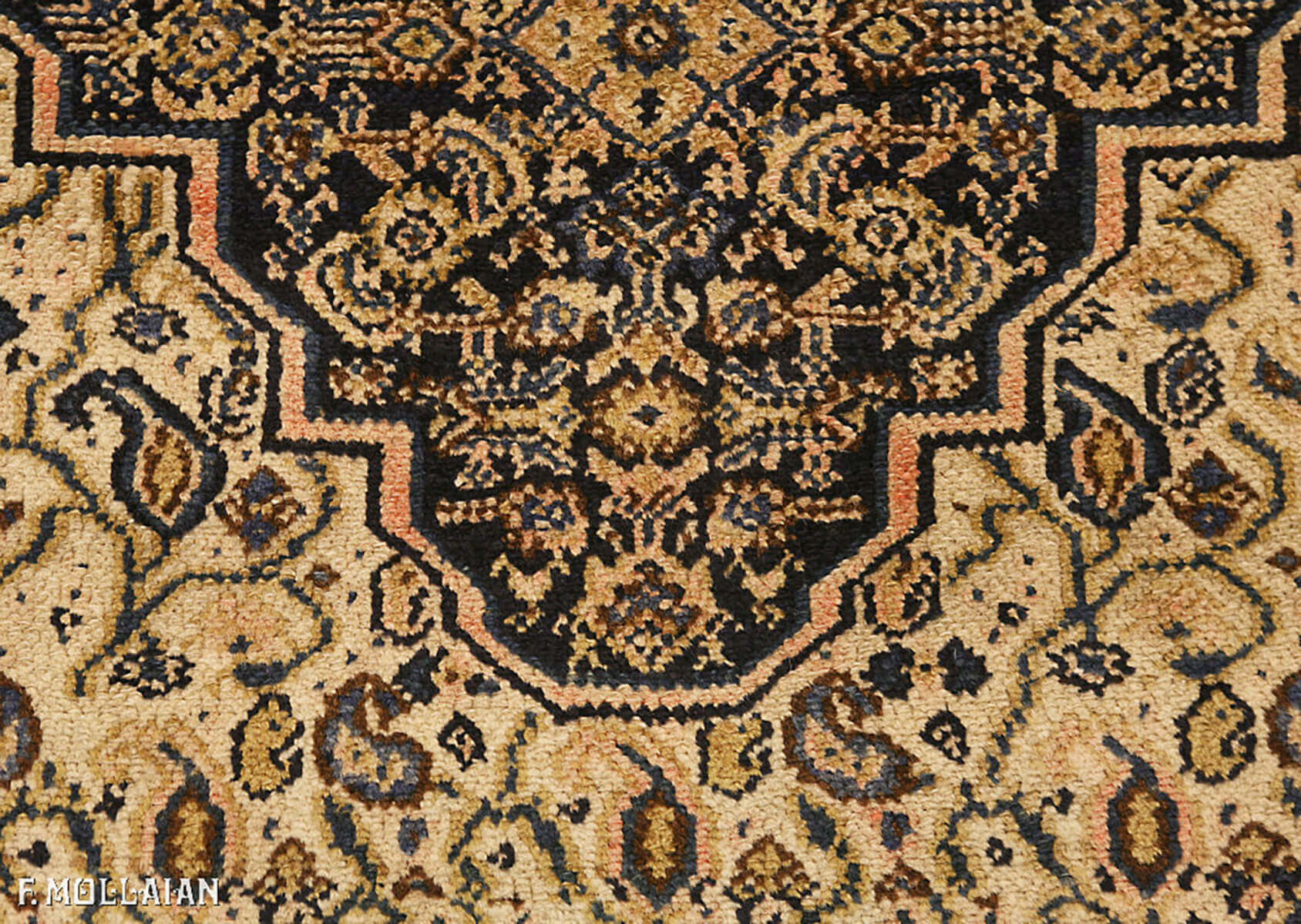 Tapis Couloir Persan Semi-Antique Bibikhabad Senneh n°:63074152